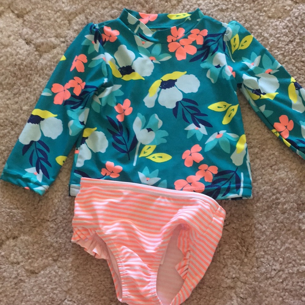 Little girls swimsuit!